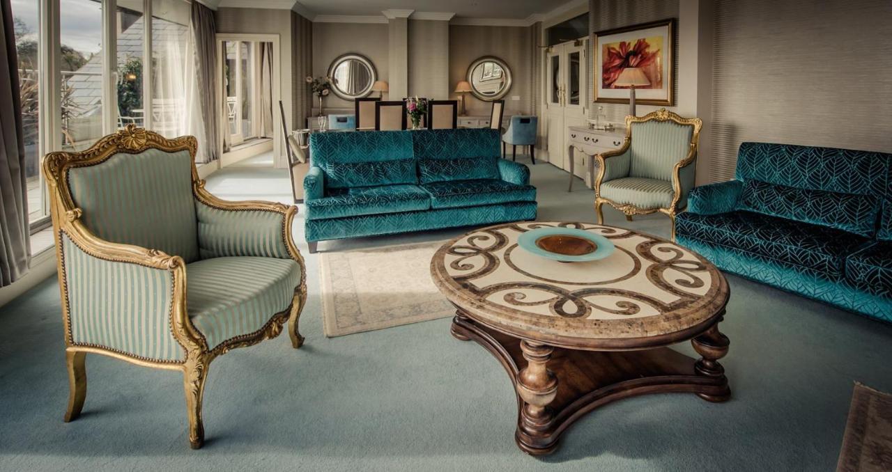 Step House 4*