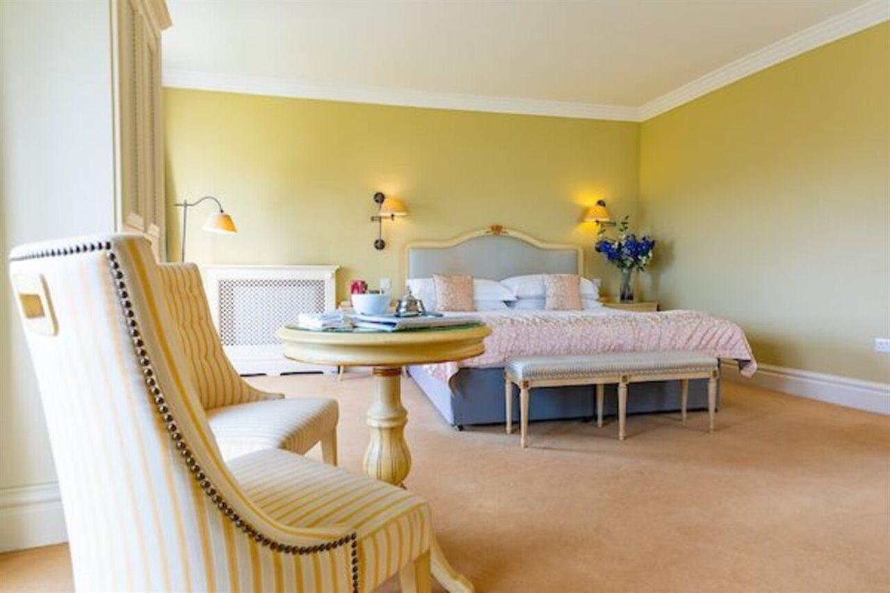 Step House Hotel 4*